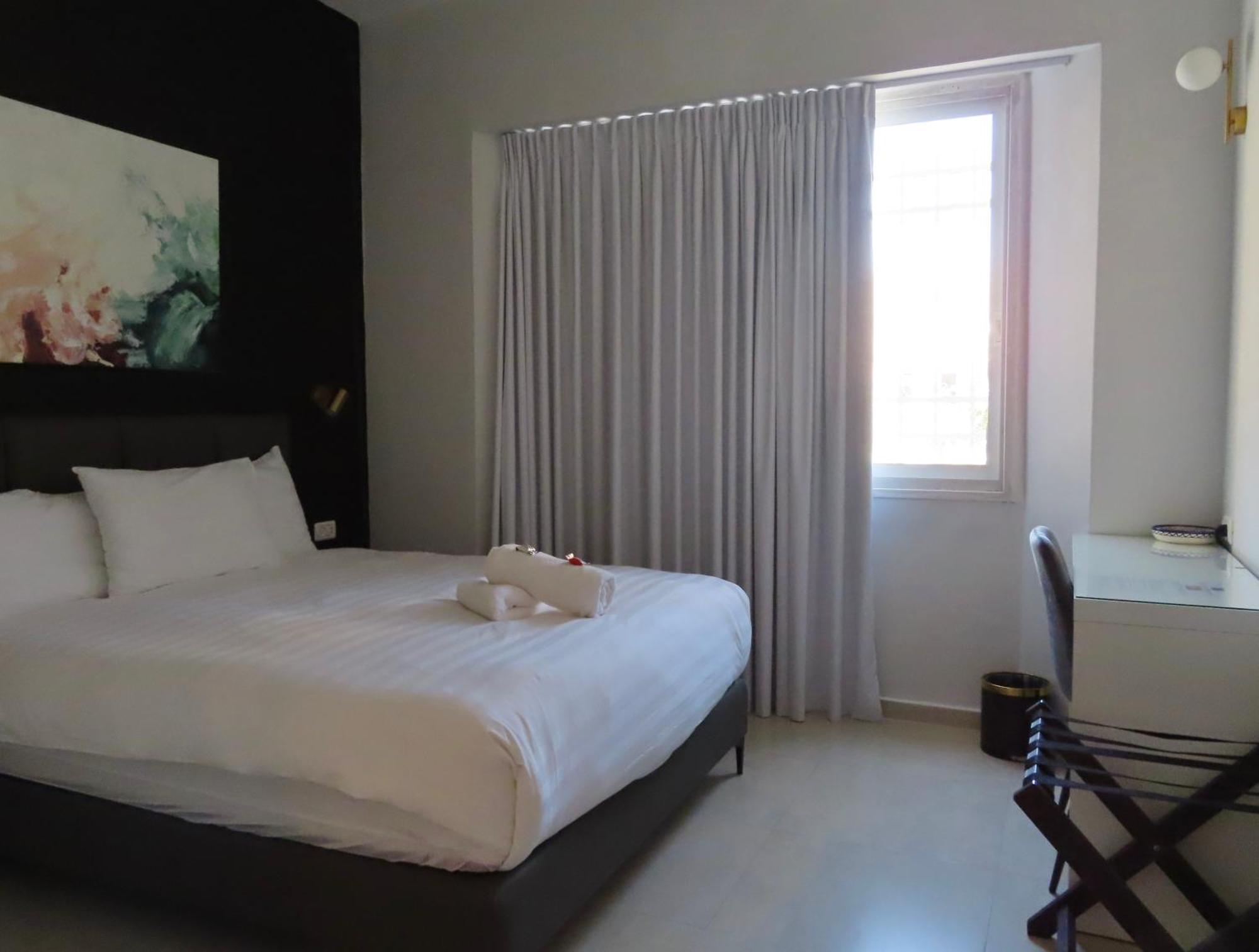 White Moon Inn Jerusalem Room photo