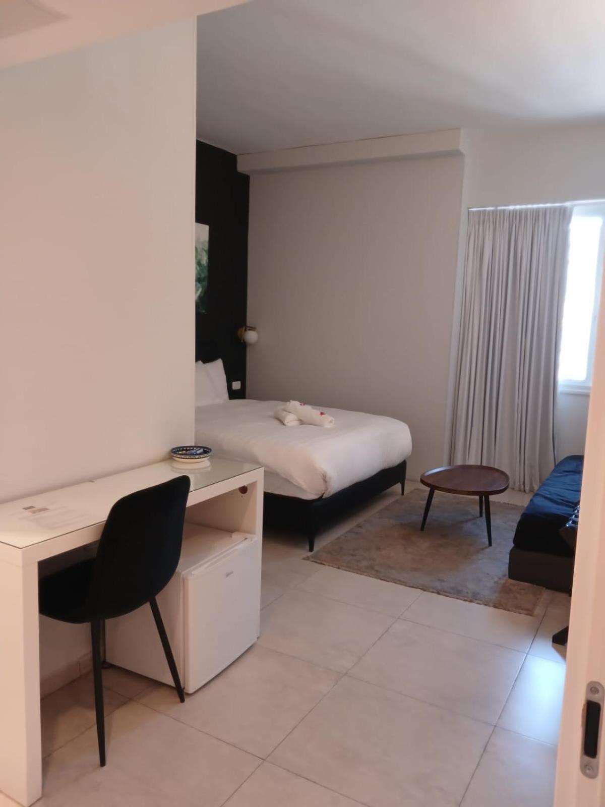 White Moon Inn Jerusalem Room photo